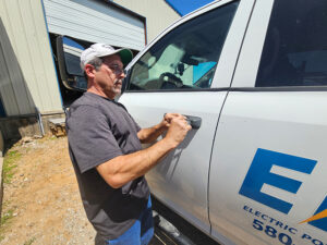 Truck lockout service